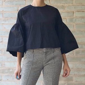 Vicolo Bell Top Black Sleeve Cotton Poplin Cropped Boxy Minimalist Swing Blouse